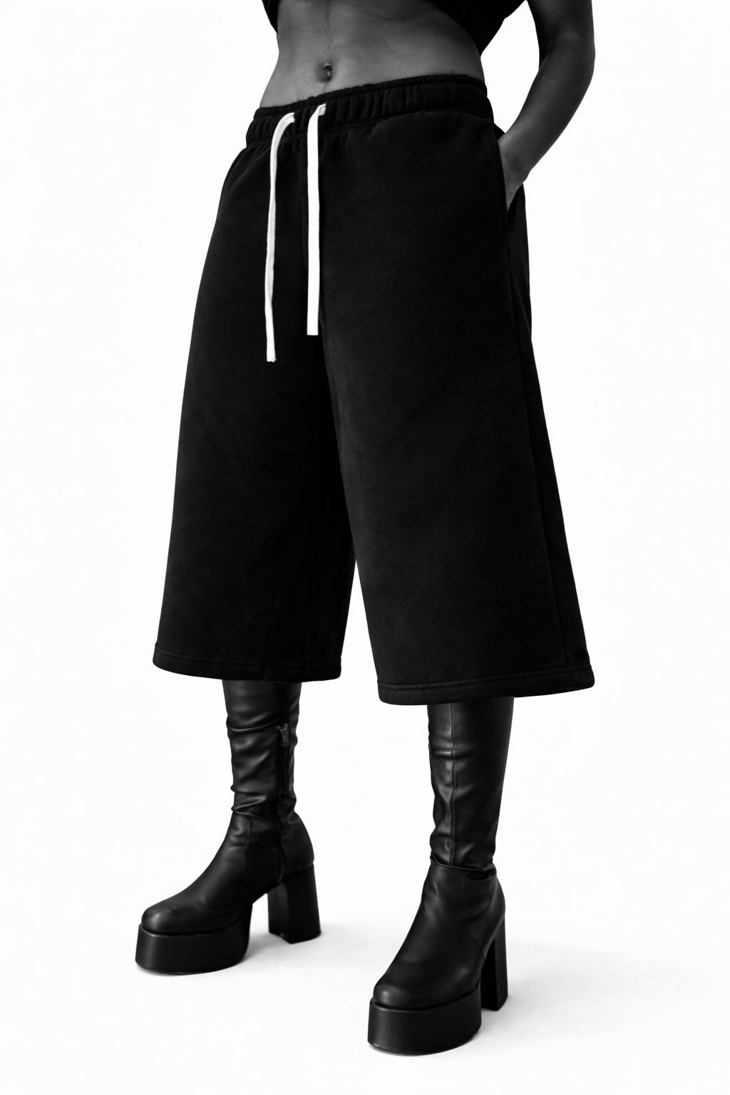 DARKFRASER Three-quarter Sweatpants