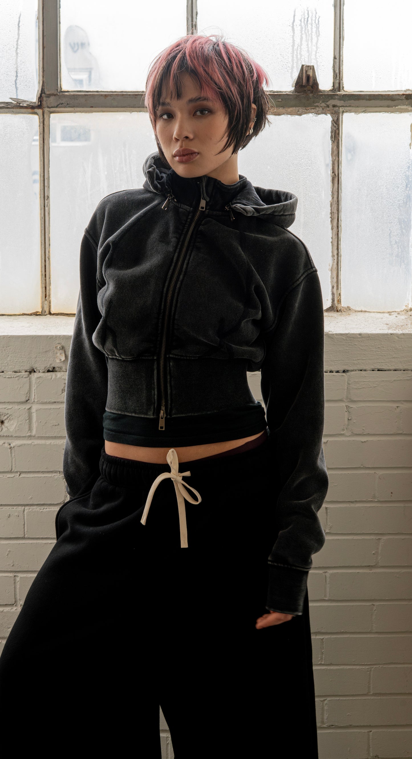 DARKFRASER Vintage Washed Cropped Fleece Hoodie